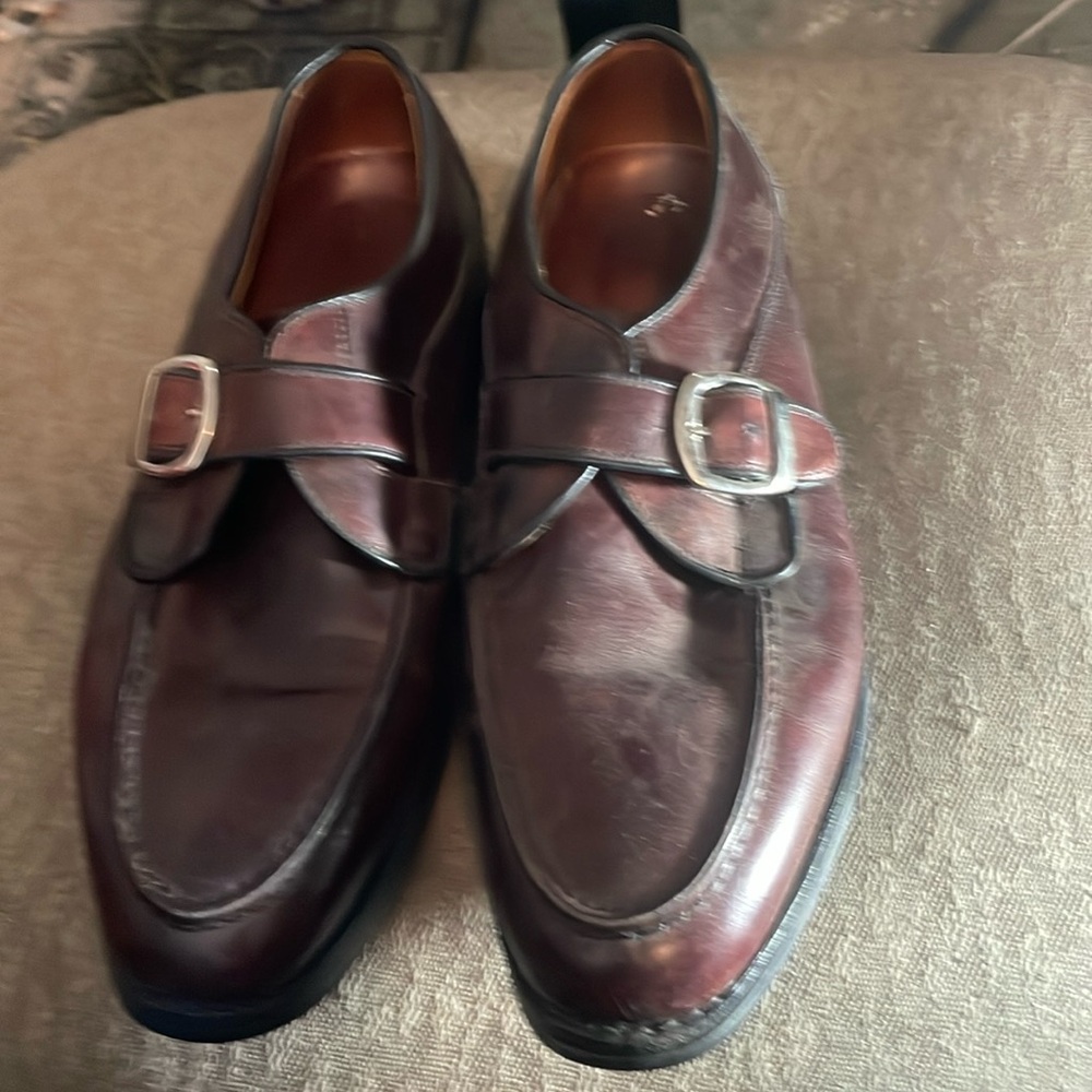 Allen Edmonds dress shoe 9.5 slip on with buckle